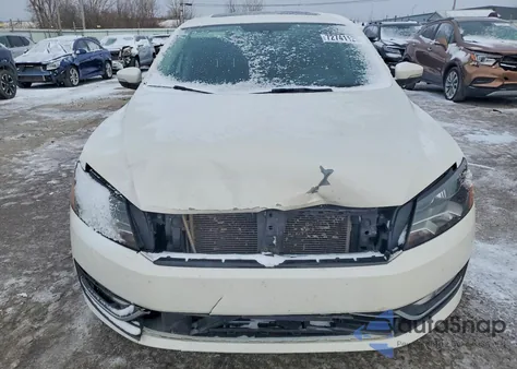 2014 Volkswagen Passat Sel z USA, uszkodzony, nr VIN 1VWCN7A30EC111392